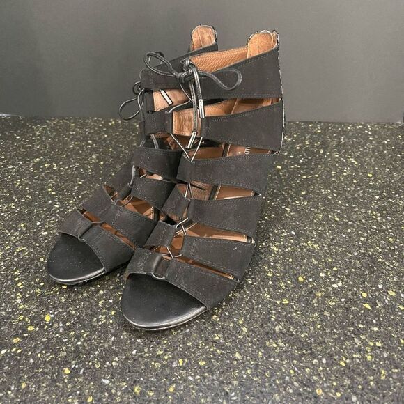 Donald Pliner Jeisa Caged Lace-Up Wedge Sandals - Picture 1 of 7